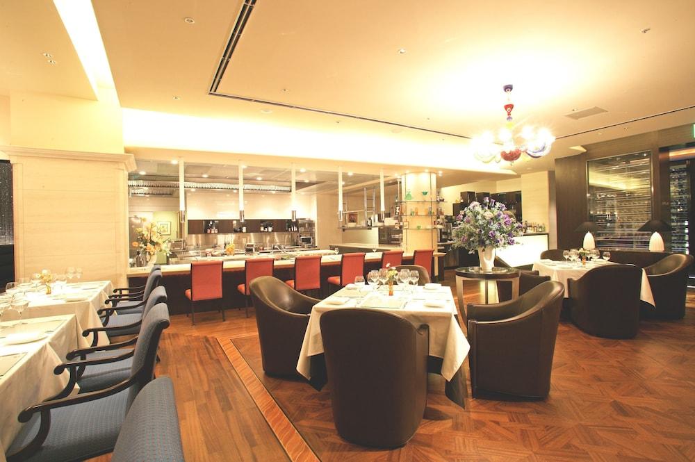 Koko Hotel Osaka Shinsaibashi Экстерьер фото